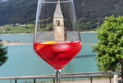 Cafe Bar am Turm im Reschensee